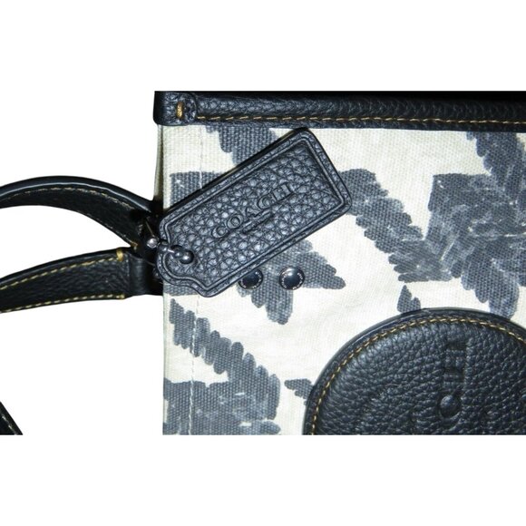 Coach 2023 Dempsey Tote 22 Houndstooth Print Canvas and refined pebble leather - Picture 6 of 13